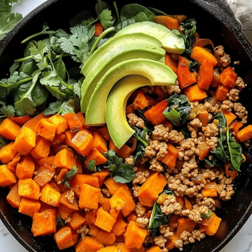 In today’s fast-paced world, finding the balance between convenience and nutrition can be a challenge. Enter the Ground Turkey Sweet Potato Skillet—a one-pan dish that not only satisfies your taste buds but also nourishes your body. This delightful recipe combines lean ground turkey with nutrient-dense sweet potatoes and a medley of colorful vegetables, making it an ideal choice for health-conscious individuals and busy families alike.